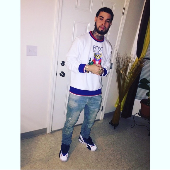 Meet your Posher, Neftali - Picture 1 of 1